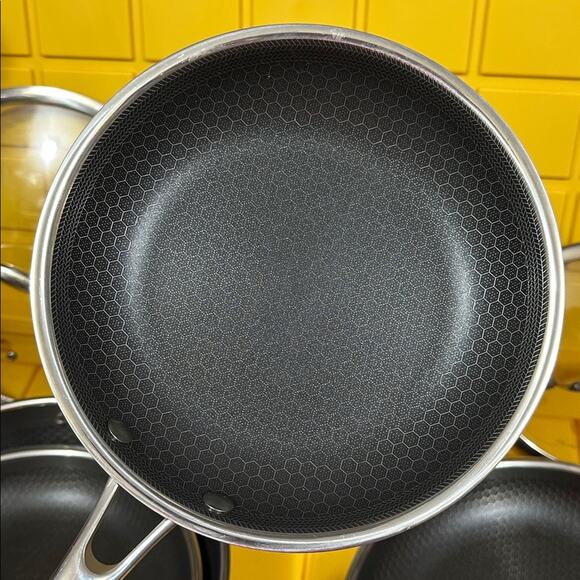 HEXCLAD 7-Piece Nonstick Stainless Steel Frying Pan Set 8 10 12- Lids Wok $600 - Picture 9 of 10